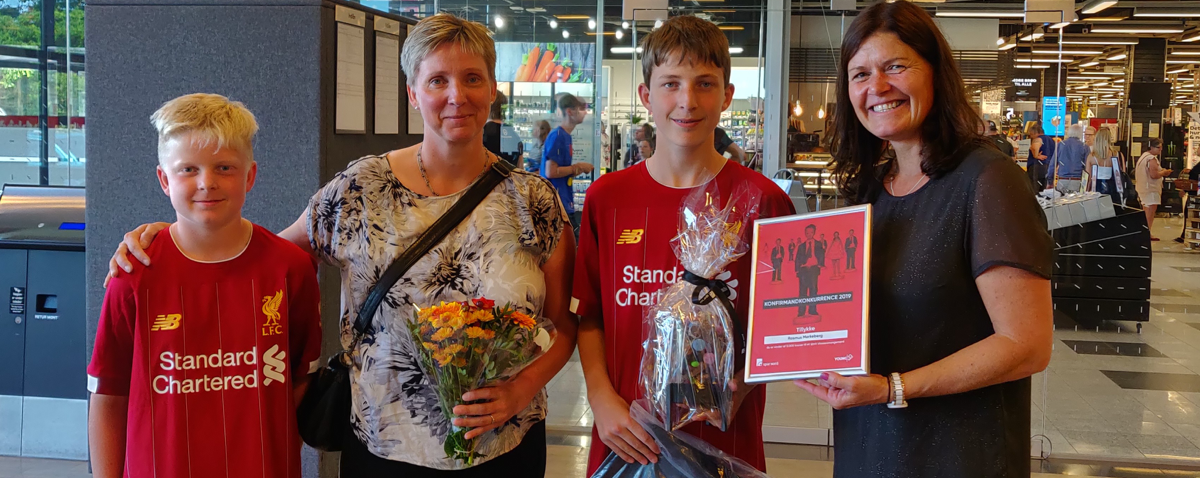 080719 Konfirmand Holbæk Nyhyedsrum.png