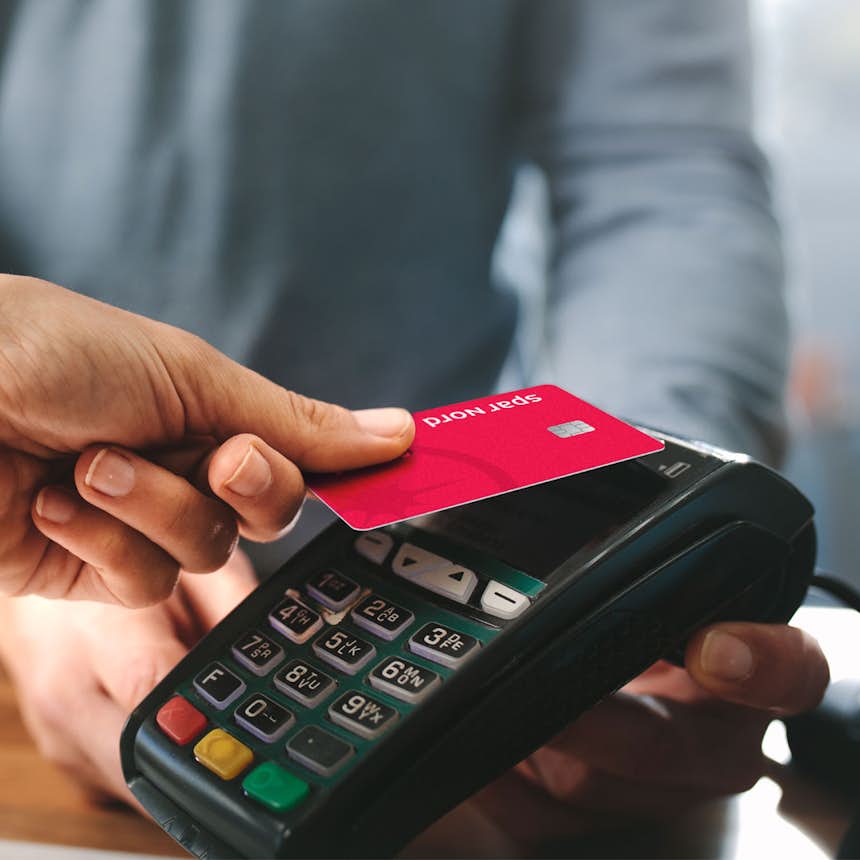 Kort Og Betalinger · Visa Debit · Situationsbillede